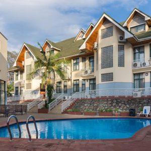Standard Accommodation: Gold Crest Hotel